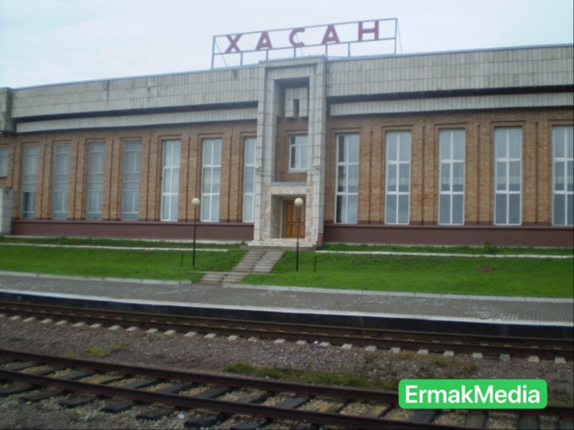 Постой паровоз- не стучите колеса…