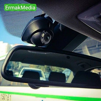 Улыбнитесь, вас снимает не скрытая камера